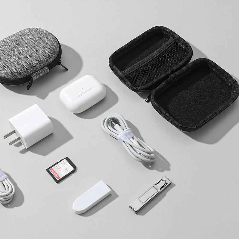 Organizzatore di cavi da viagg - Tech Accessories Travel Organizer Pouch recensione e prezzo