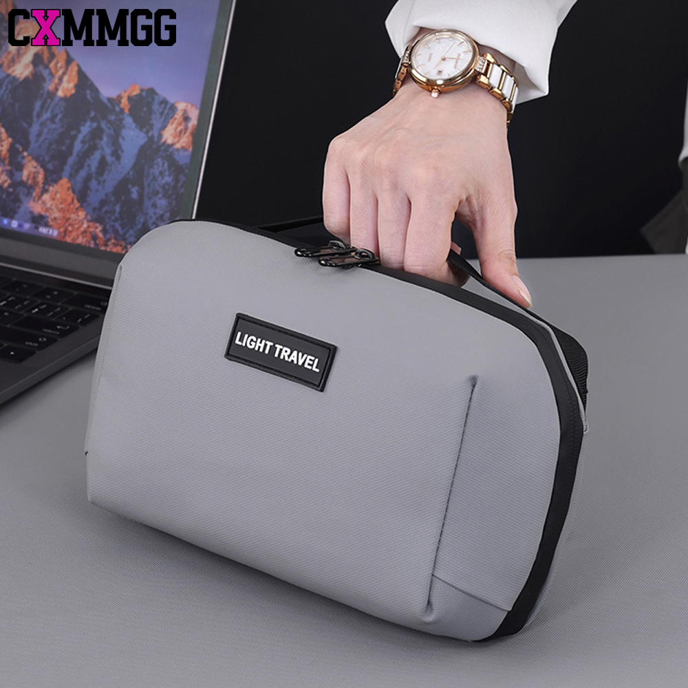 Custodia tecnica da viaggio 1  - Tech Accessories Travel Organizer Pouch recensione e prezzo