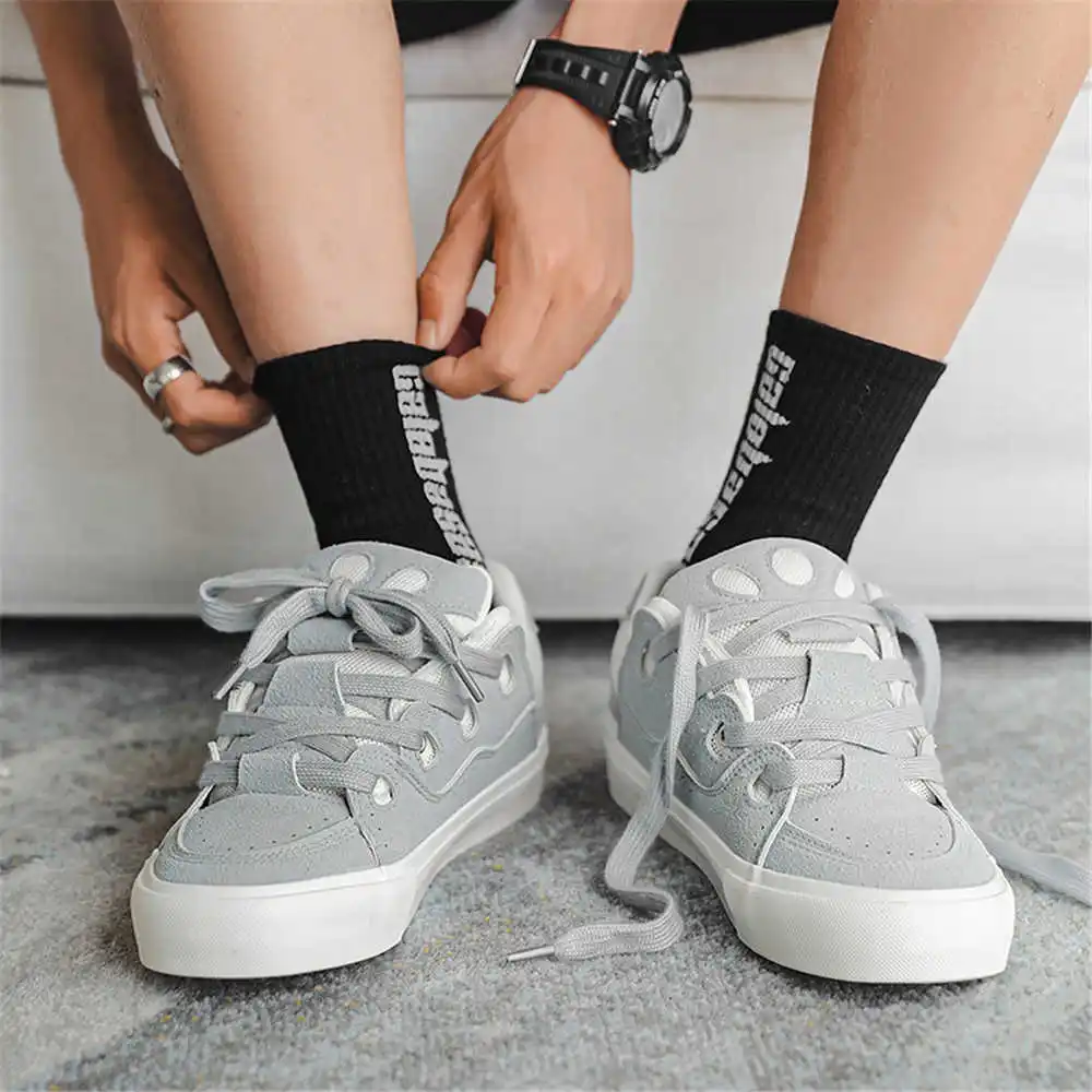 Con allacciatura Scarpe da scu - Tech Guy Accessories recensione e prezzo
